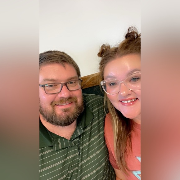 Meet your Posher, Olivia - Picture 1 of 12